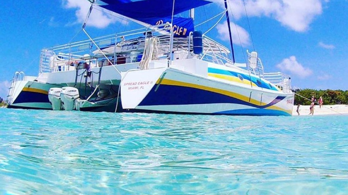 Catamaran Spread Eagle II | Catamaran Puerto Rico - Sailing Tours